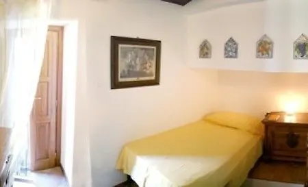 Casa Ifigenia 4*