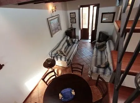 Casa Ifigenia 4*